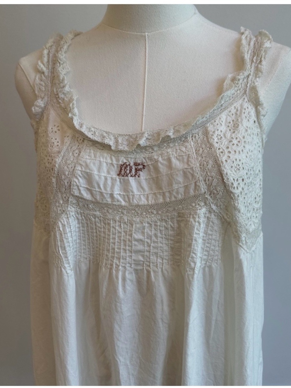 Magnolia Pearl Clementine Dress. Sold out everywhere - Picture 8 of 10